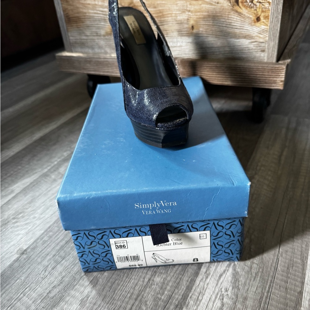 Simply Vera Vera Wang Glitter Blue Peep Toe Heels